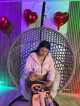 Snapshot of brenda_moris01 chatting on February 12, 2026, 11:00 pm brenda moris01 online show from February 12, 2026, 11:00 pm