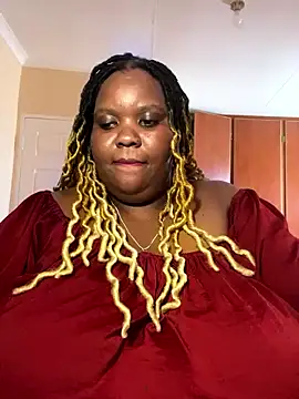 Snapshot of Michyboldy chatting on January 27, 2025, 12:48 pm Michyboldy online show from January 27, 2025, 12:48 pm