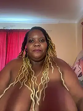 Snapshot of Michyboldy chatting on February 20, 2025, 1:40 pm Michyboldy online show from February 20, 2025, 1:40 pm