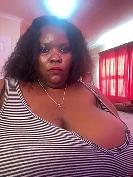 Snapshot of Michyboldy chatting on January 13, 2026, 5:13 am Michyboldy online show from January 13, 2026, 5:13 am