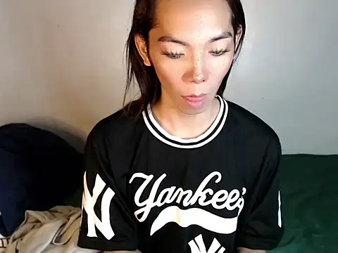 perly 169 online show from December 8, 2024, 5:01 pm