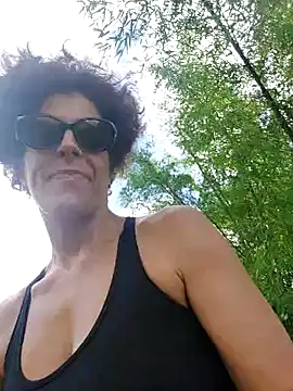 LightedWoman online show from February 8, 2025, 5:18 am