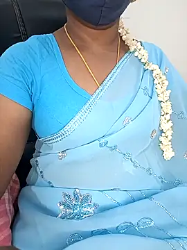 Snapshot of Tamil-hotwife chatting on February 13, 2026, 5:09 pm Tamil-hotwife online show from February 13, 2026, 5:09 pm