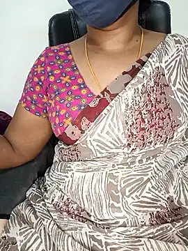 Snapshot of Tamil-hotwife chatting on February 18, 2026, 6:09 am Tamil-hotwife online show from February 18, 2026, 6:09 am