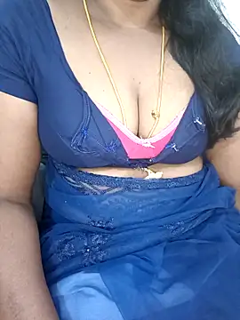 Snapshot of Tamil-hotwife chatting on February 25, 2026, 6:39 pm Tamil-hotwife online show from February 25, 2026, 6:39 pm