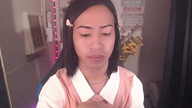 Lemonadexxx online show from December 19, 2025, 12:39 am