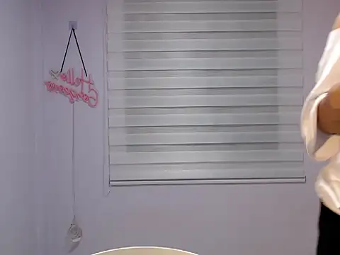 Snapshot of Miss_Ivanawolf chatting on April 10, 2026, 12:21 pm Miss Ivanawolf online show from April 10, 2026, 12:21 pm