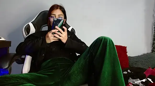 Snapshot of Ardat_Lili69 chatting on December 19, 2024, 6:56 pm Ardat Lili69 online show from December 19, 2024, 6:56 pm