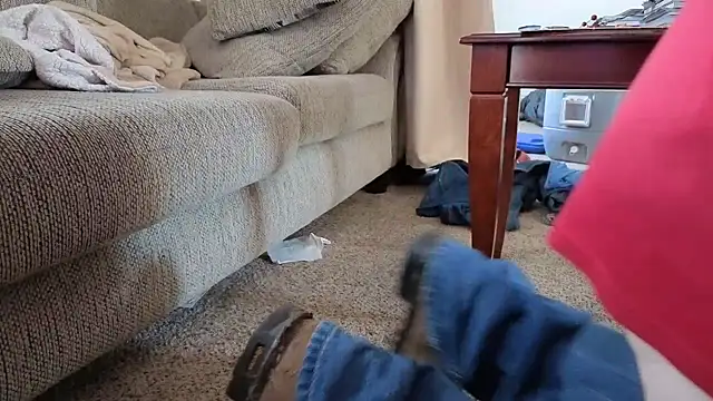 Snapshot of CDforU chatting on October 3, 2025, 5:10 pm CDforU online show from October 3, 2025, 5:10 pm