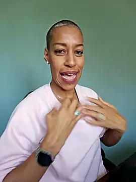 Goldenlace online show from March 19, 2026, 11:47 am