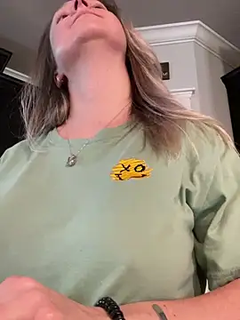 Snapshot of Vivian_MayXxX chatting on December 14, 2024, 9:56 pm Vivian MayXxX online show from December 14, 2024, 9:56 pm