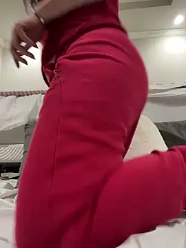 Snapshot of Vivian_MayXxX chatting on December 23, 2024, 11:49 pm Vivian MayXxX online show from December 23, 2024, 11:49 pm