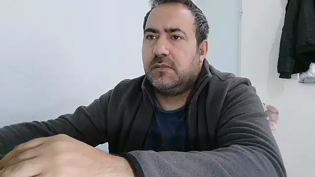 Snapshot of ZYXEL353 chatting on February 9, 2026, 9:35 am ZYXEL353 online show from February 9, 2026, 9:35 am