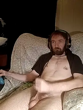 Snapshot of ShadowyTube chatting on February 6, 2025, 5:14 am ShadowyTube online show from February 6, 2025, 5:14 am