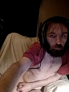 Snapshot of ShadowyTube chatting on March 22, 2025, 3:41 am ShadowyTube online show from March 22, 2025, 3:41 am