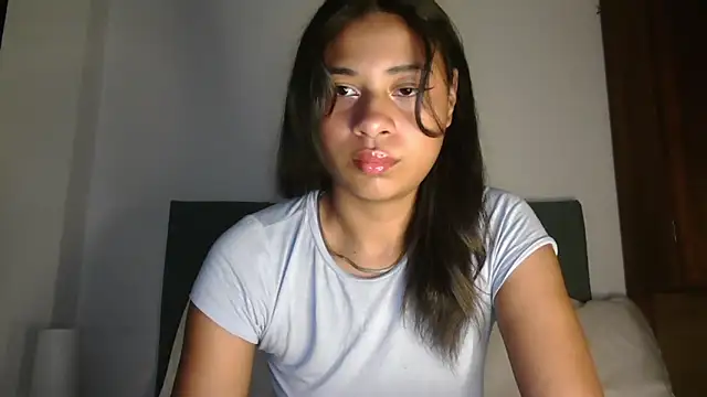 Snapshot of dark_enchantress_ chatting on September 19, 2025, 1:40 am dark enchantress online show from September 19, 2025, 1:40 am