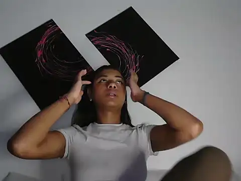 Snapshot of dark_enchantress_ chatting on November 16, 2025, 2:39 am dark enchantress online show from November 16, 2025, 2:39 am