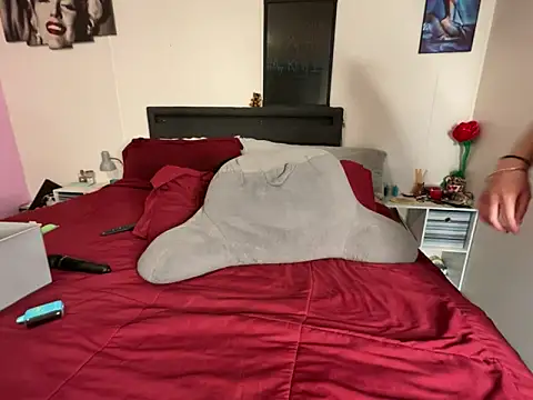 AngelSinz69 online show from March 22, 2025, 3:42 pm