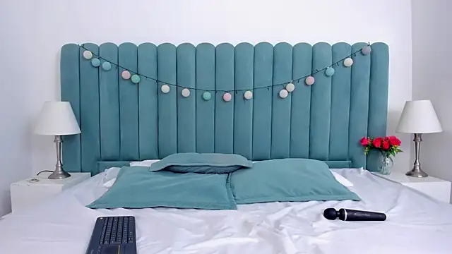 marianaaguii online show from March 14, 2025, 12:07 pm