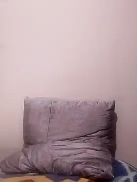 Snapshot of bigtitssxx chatting on March 1, 2025, 10:13 am bigtitssxx online show from March 1, 2025, 10:13 am