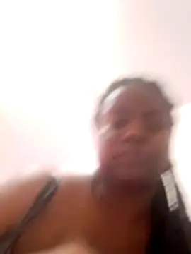 Snapshot of bigtitssxx chatting on October 27, 2025, 8:57 pm bigtitssxx online show from October 27, 2025, 8:57 pm