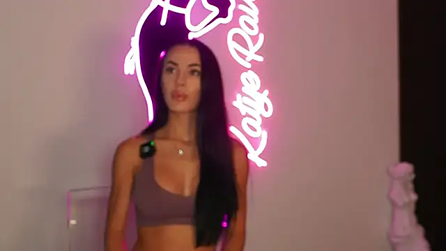 Katyerave online show from October 9, 2025, 8:07 pm