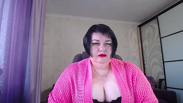 JuicyLady Di online show from February 2, 2025, 5:21 am