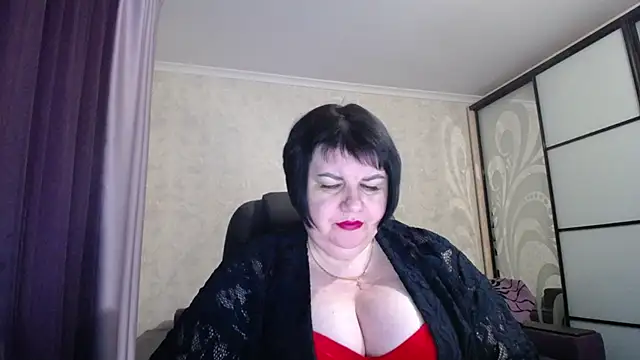 JuicyLady Di online show from February 4, 2025, 3:36 pm