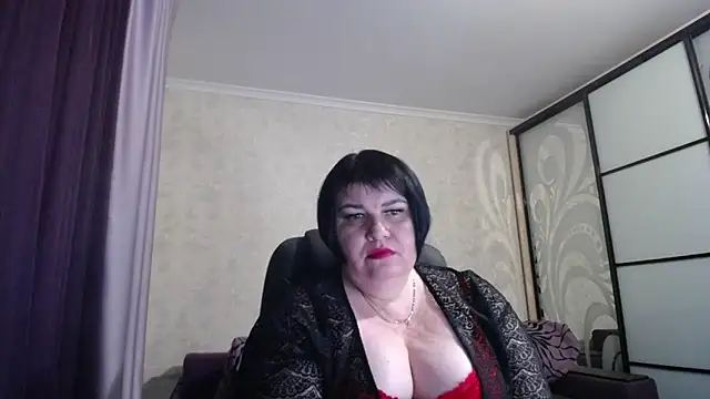 JuicyLady Di online show from February 6, 2025, 3:31 pm