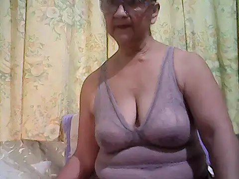 Snapshot of ScorpionLove12 chatting on November 14, 2025, 5:55 pm ScorpionLove12 online show from November 14, 2025, 5:55 pm