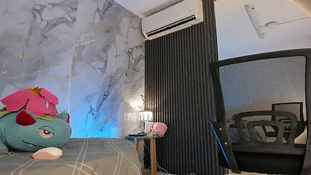 Katemoss70 online show from March 13, 2025, 12:35 pm