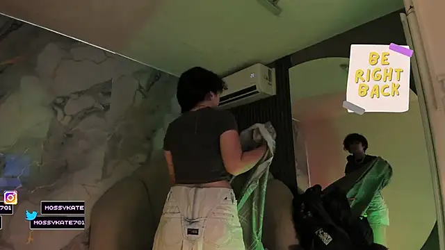 Katemoss70 online show from April 3, 2026, 12:25 pm