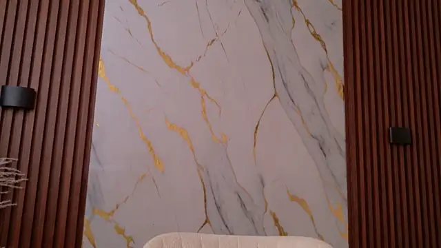 EmilyBoonny1 online show from February 11, 2026, 8:03 pm