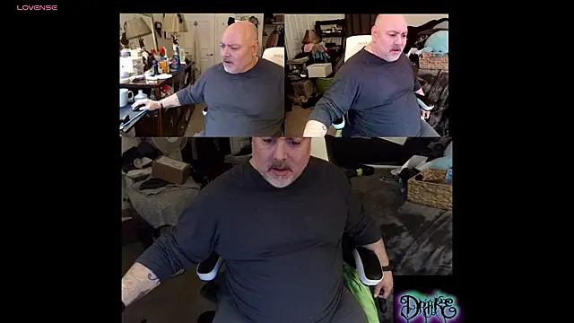 Snapshot of Drake_DVamp chatting on February 14, 2025, 2:07 am Drake DVamp online show from February 14, 2025, 2:07 am