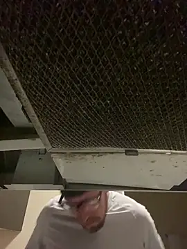 Snapshot of Tomas_Zaddy chatting on December 31, 2024, 11:06 pm Tomas Zaddy online show from December 31, 2024, 11:06 pm