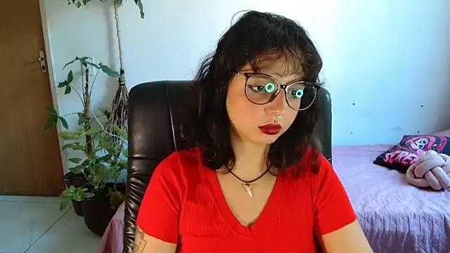 myamillor online show from December 18, 2025, 11:27 am