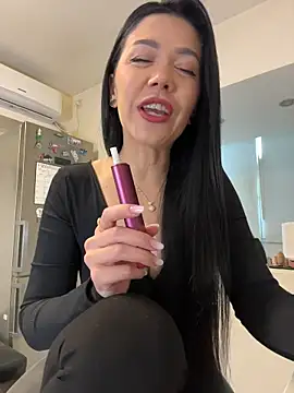 denise k online show from March 29, 2026, 11:32 am