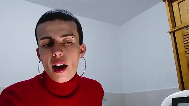 Snapshot of Cocain_Atenea chatting on December 20, 2025, 9:11 pm Cocain Atenea online show from December 20, 2025, 9:11 pm