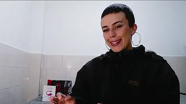 Snapshot of Cocain_Atenea chatting on January 6, 2026, 9:29 pm Cocain Atenea online show from January 6, 2026, 9:29 pm