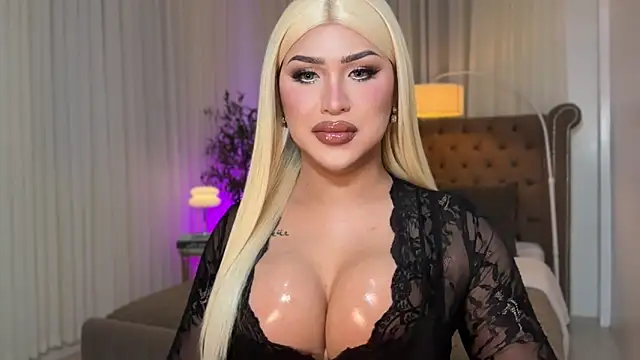 Your Majesty Tyra online show from October 25, 2025, 5:15 am