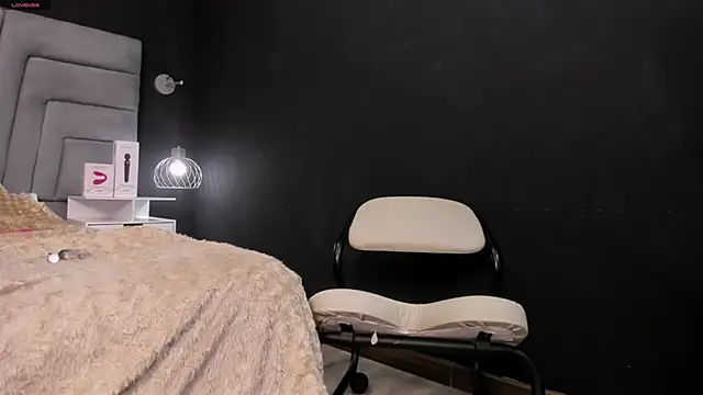 Snapshot of dayra_angels chatting on February 11, 2025, 11:12 pm dayra angels online show from February 11, 2025, 11:12 pm