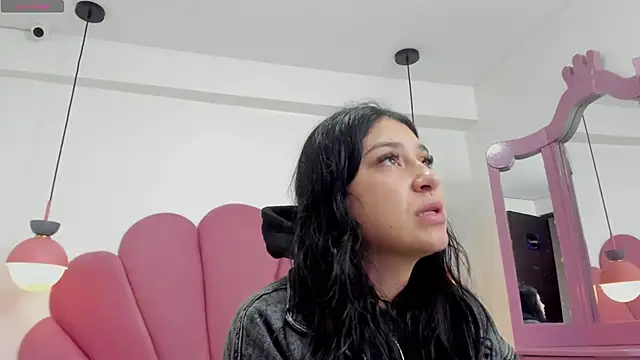 Snapshot of dayra_angels chatting on March 11, 2025, 10:09 pm dayra angels online show from March 11, 2025, 10:09 pm