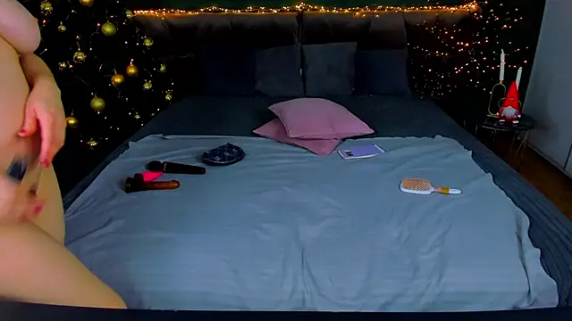 Kamilla Hot online show from January 10, 2026, 6:37 am