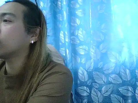 Your PrettyGirlxxx online show from April 13, 2026, 12:05 am