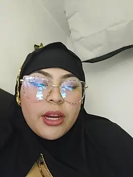 Hana    online show from March 26, 2026, 11:10 pm