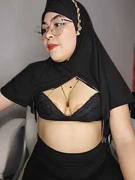 Hana    online show from April 1, 2026, 11:57 pm