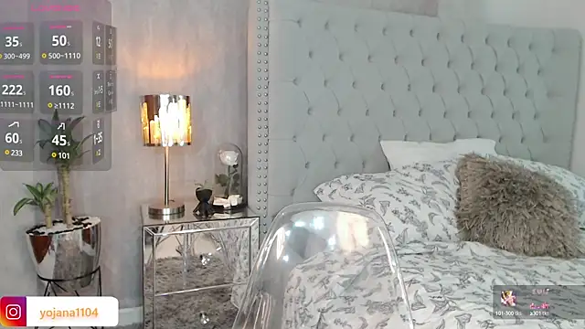 Snapshot of emma_zoe19 chatting on February 28, 2025, 9:44 pm emma zoe19 online show from February 28, 2025, 9:44 pm