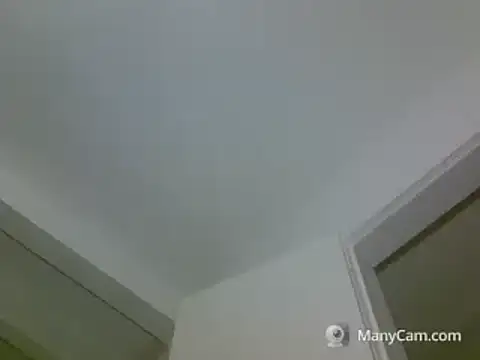 Snapshot of celibe_du_25 chatting on December 29, 2024, 5:12 pm celibe du 25 online show from December 29, 2024, 5:12 pm