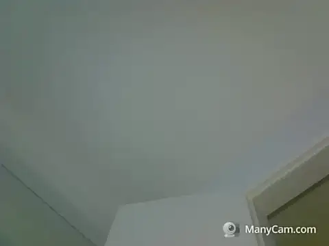 Snapshot of celibe_du_25 chatting on February 27, 2025, 4:32 pm celibe du 25 online show from February 27, 2025, 4:32 pm