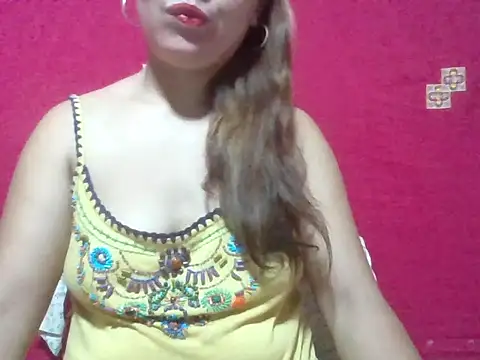 HungryPussypinayX online show from February 13, 2026, 3:13 am